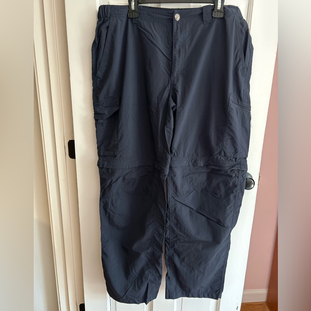 Columbia Blue Cargo Convertible Pants/Shorts